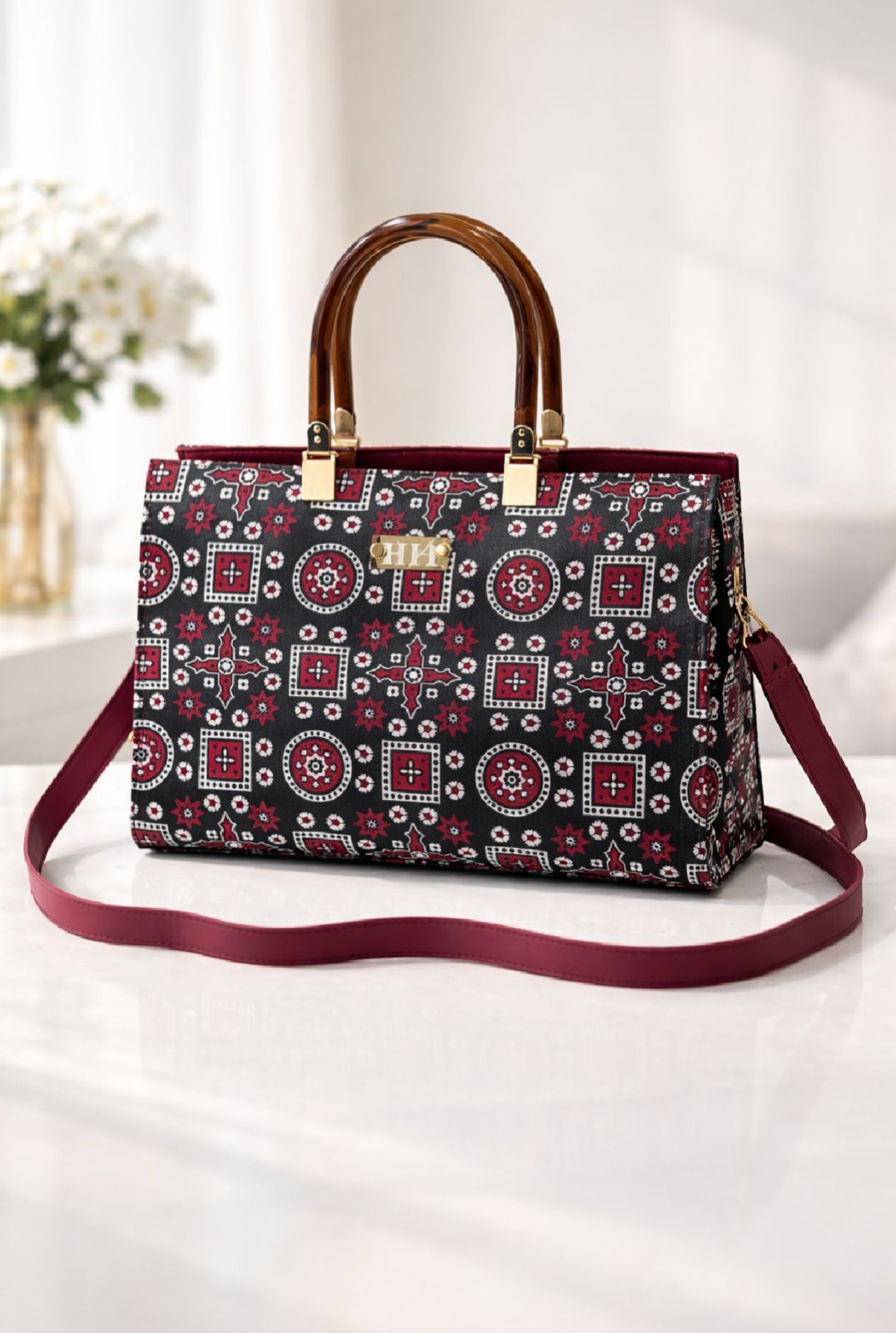 Elegant Traditional Kenves Print Tote Handbag ✨